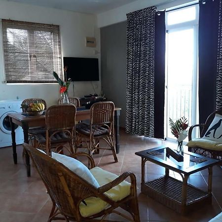 Pereybere Marlin Studio Apartment Pereybere Beach Екстериор снимка